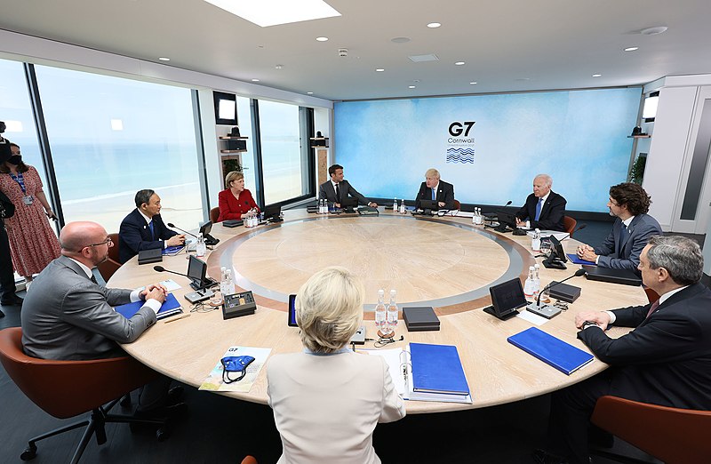 G7 leaders sat around a big table in Carbis Bay